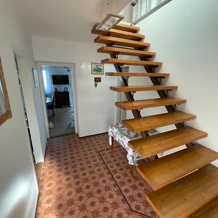 Topart Vendeghaz Balatongyoeroek, Lakeside House Dom wakacyjny
